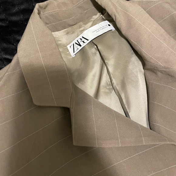 Jacket dress with waist tie - Picture 3 of 4